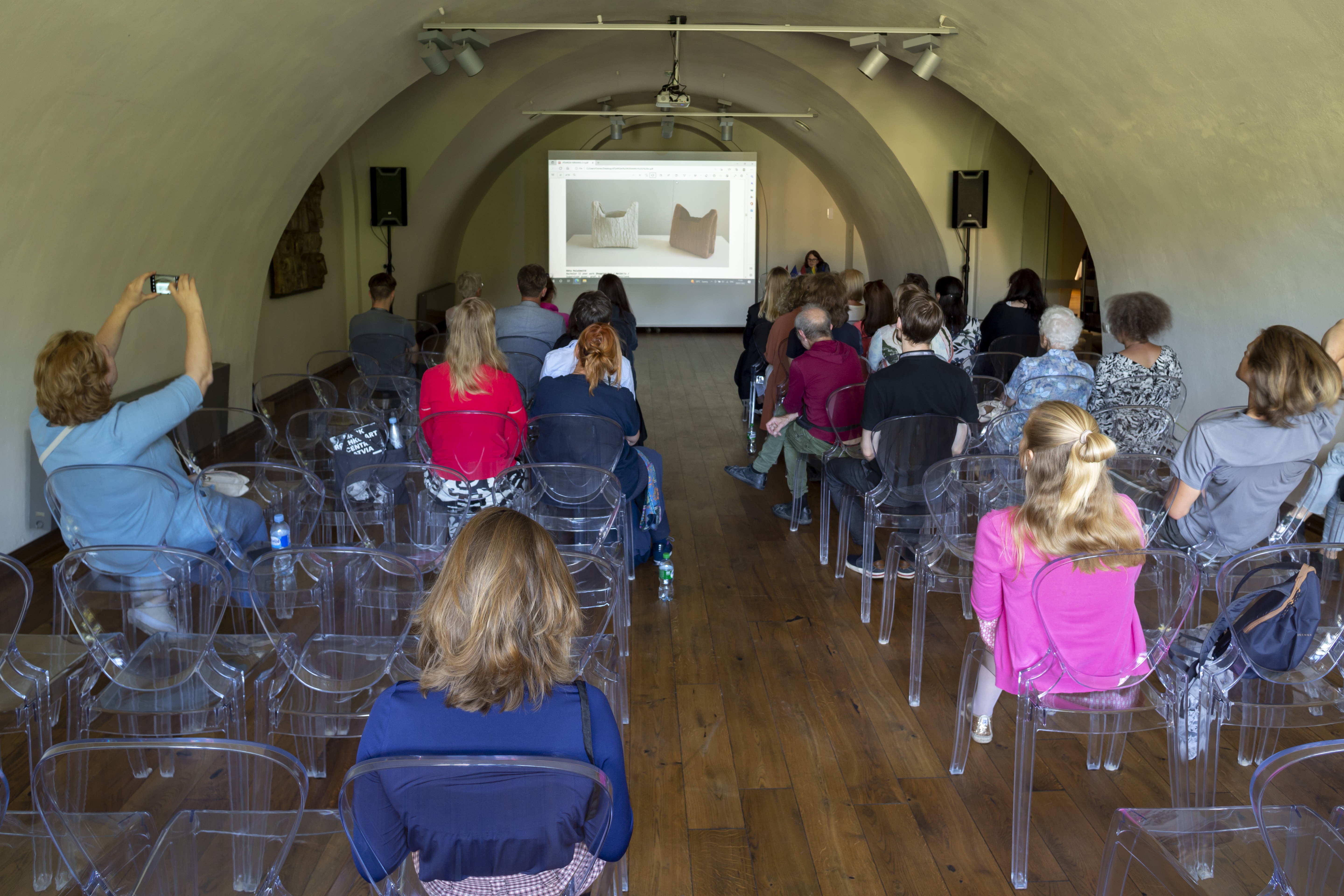 PRESENTATIONS I: ceramics symposium “Ceramic laboratory”